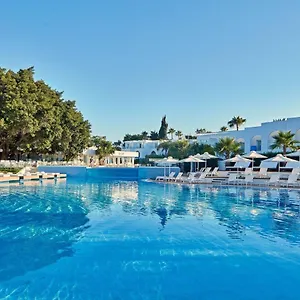 Hotel So